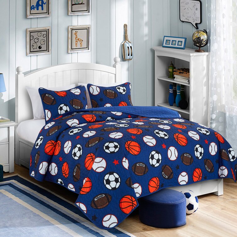 Comforter set store with coverlet